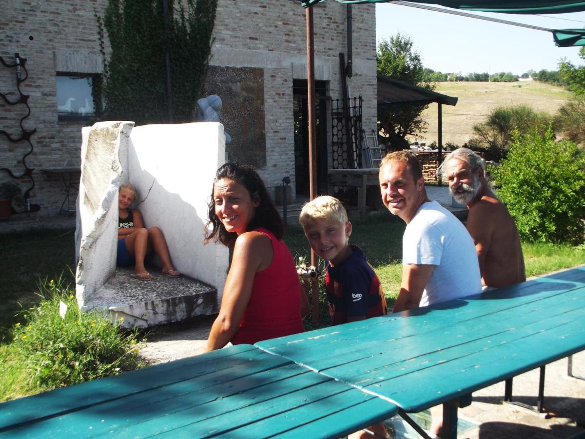 "La Casa Degli Ulivi Art B&B" Trecastelli Exteriér fotografie