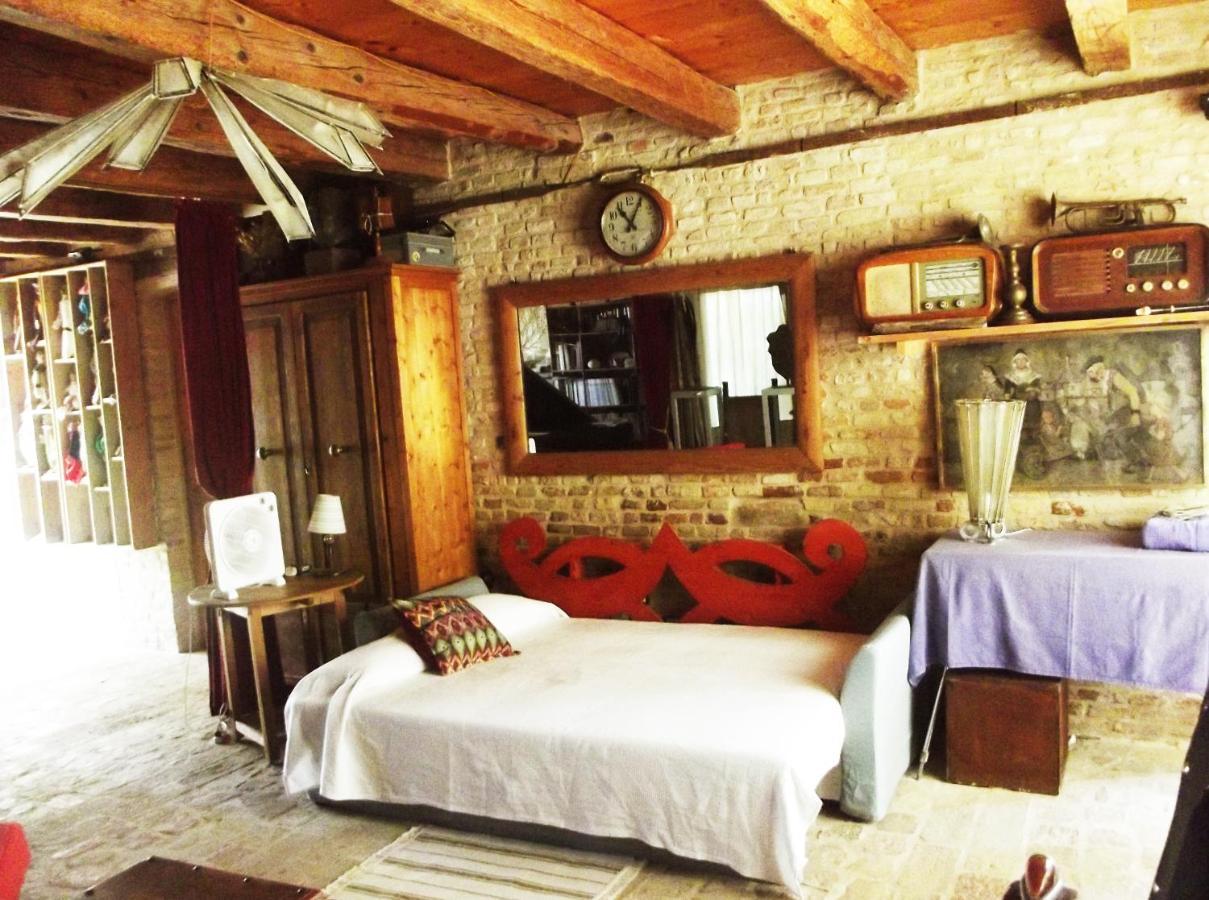 "La Casa Degli Ulivi Art B&B" Trecastelli Exteriér fotografie